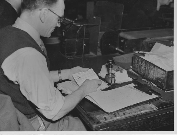 Issue enveloping and numbering