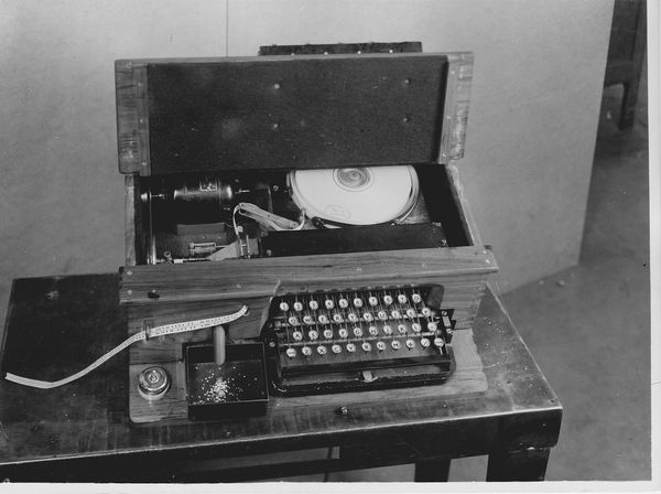 Keyboard Perforator 1952