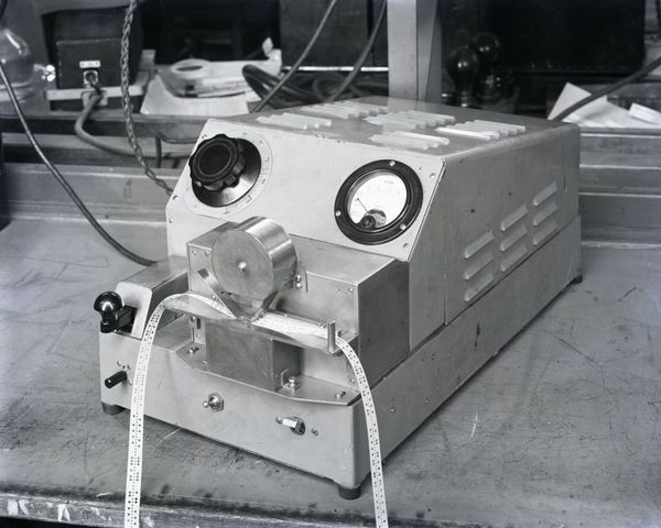 EH Morse Transmitter 1950